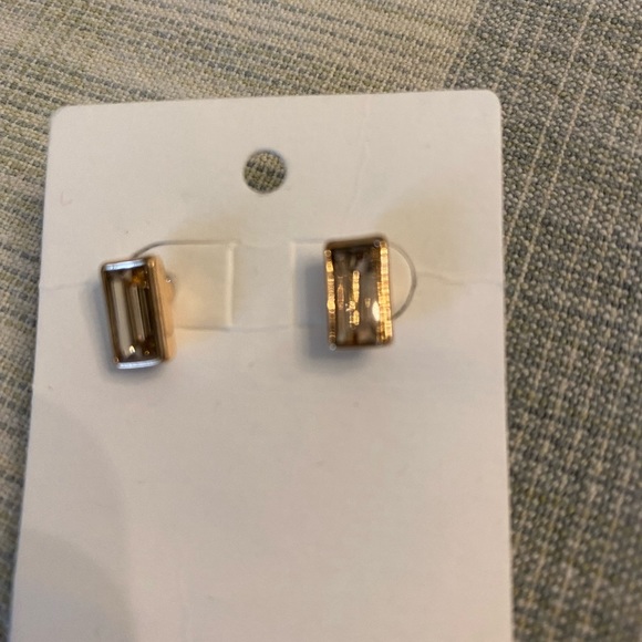 NWT Banana Republic Crystal Gem Stud Earrings - Picture 3 of 12